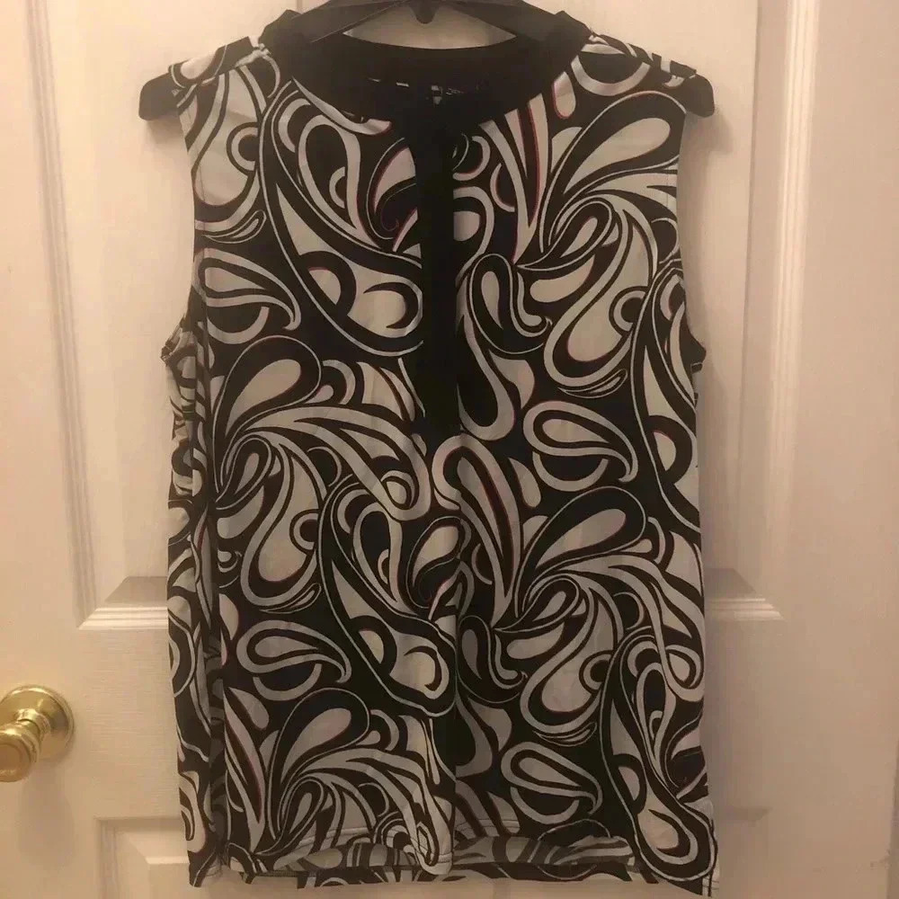 New directions tank sleeveless sz lg